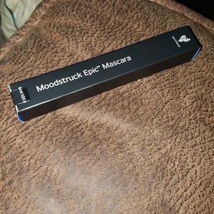 Younique mascara